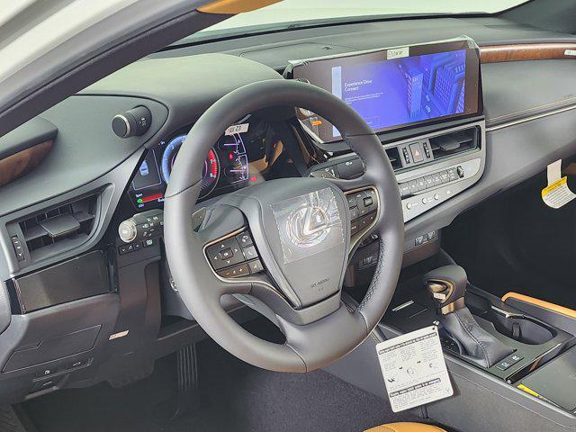 new 2025 Lexus ES 300h car, priced at $50,864