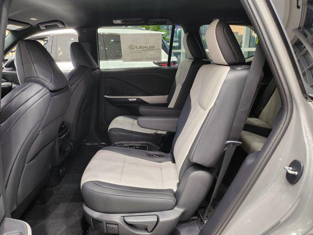 new 2025 Lexus TX 500h car, priced at $73,835