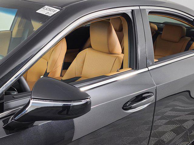 new 2025 Lexus ES 350 car, priced at $49,264