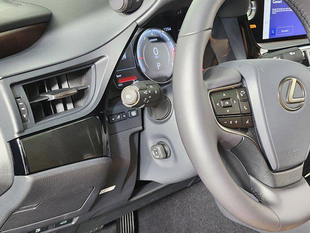 new 2025 Lexus ES 350 car, priced at $49,264