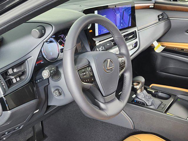 new 2025 Lexus ES 350 car, priced at $49,264