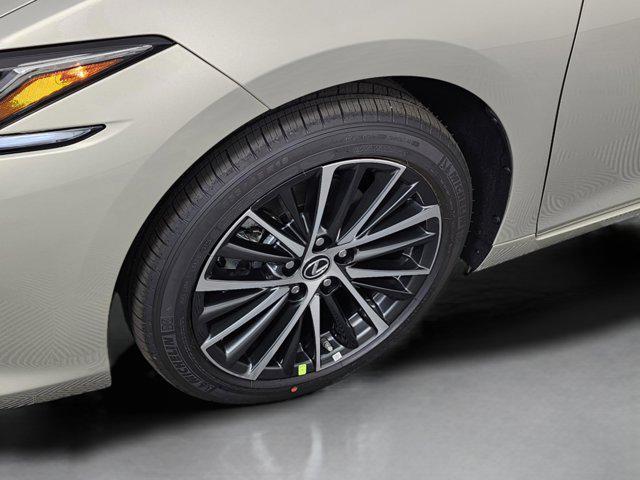 new 2025 Lexus ES 350 car, priced at $48,935