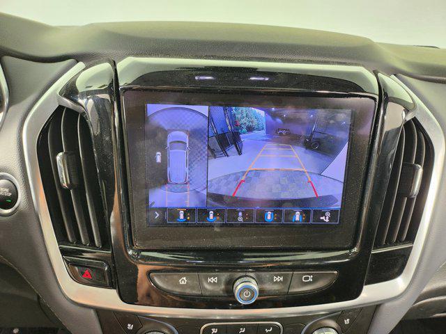 used 2020 Chevrolet Traverse car, priced at $25,390