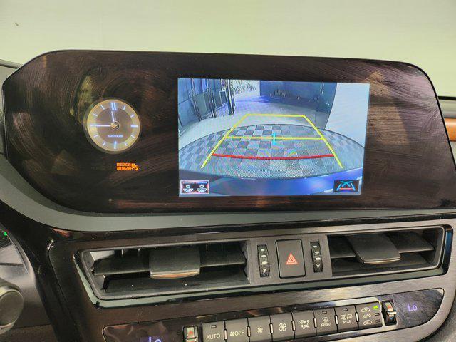 used 2022 Lexus ES 350 car, priced at $37,000