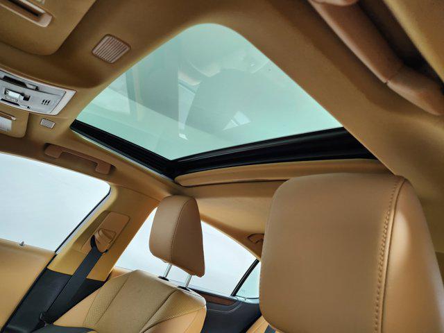 used 2022 Lexus ES 350 car, priced at $37,000