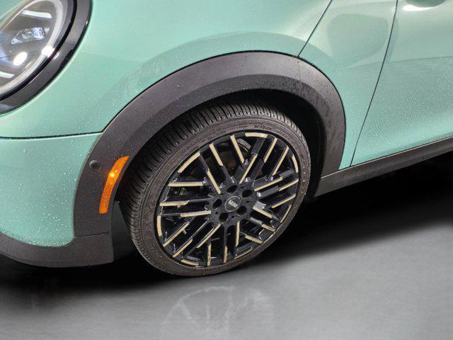 used 2025 MINI Hardtop car, priced at $27,599