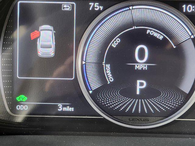 new 2025 Lexus ES 300h car, priced at $53,819
