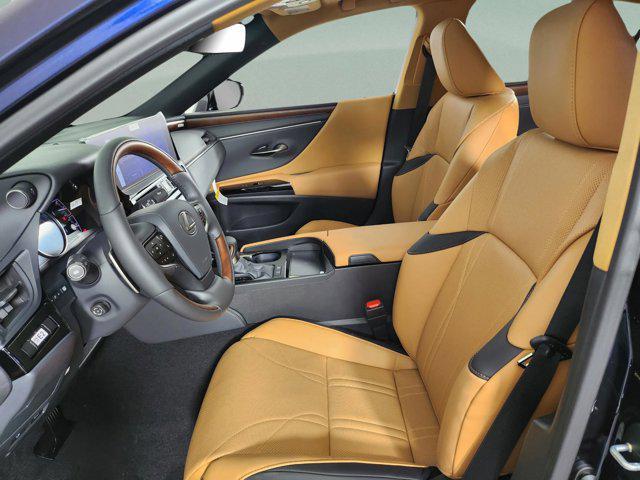 new 2025 Lexus ES 300h car, priced at $53,819