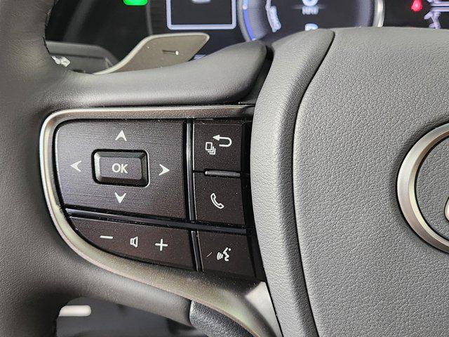 new 2025 Lexus ES 300h car, priced at $53,819