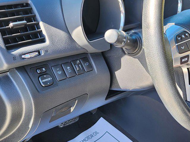 used 2013 Toyota Highlander car, priced at $16,189