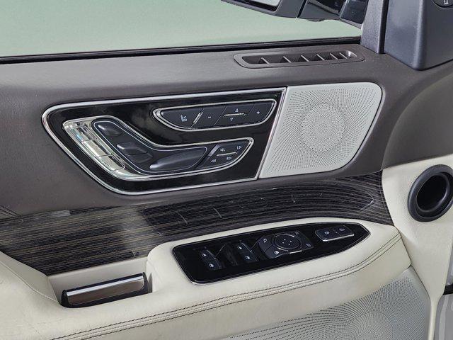 used 2021 Lincoln Navigator car, priced at $51,490