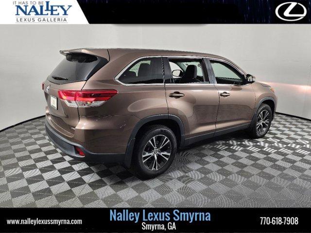 used 2019 Toyota Highlander car, priced at $22,490