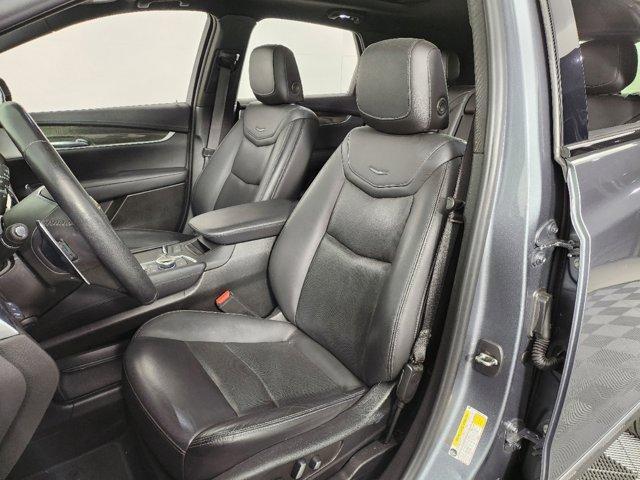 used 2021 Cadillac XT5 car, priced at $31,989