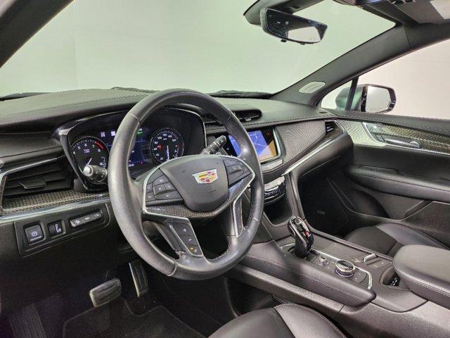 used 2021 Cadillac XT5 car, priced at $31,989