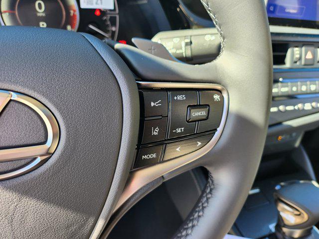 new 2025 Lexus ES 350 car, priced at $47,924