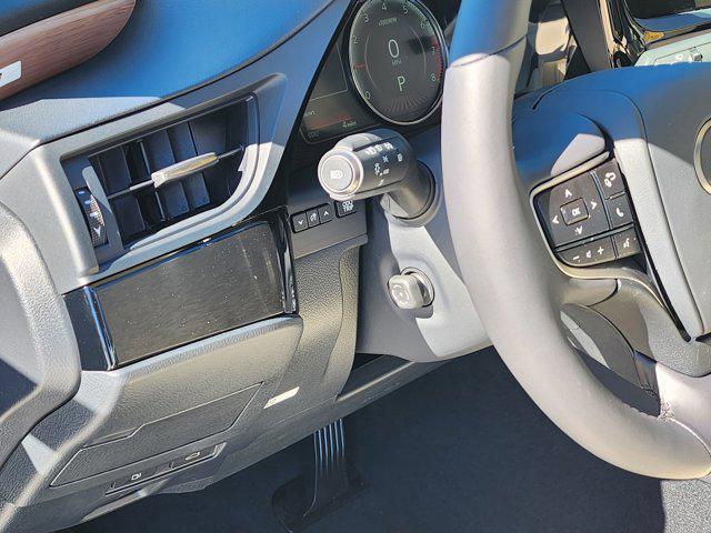 new 2025 Lexus ES 350 car, priced at $47,924