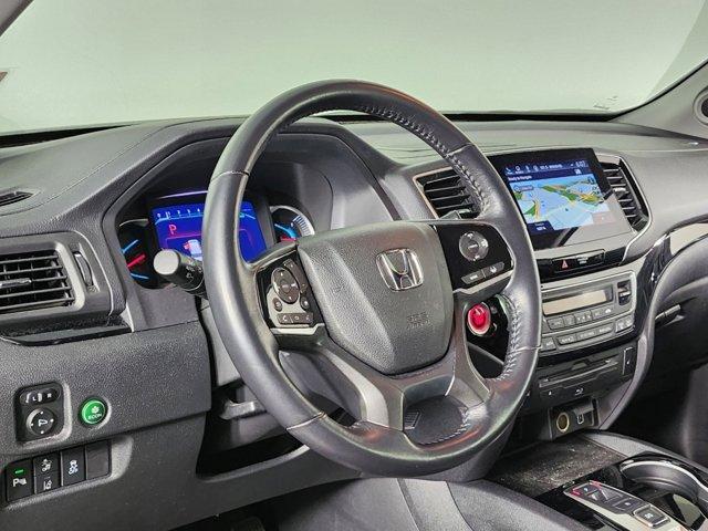 used 2022 Honda Pilot car, priced at $31,990