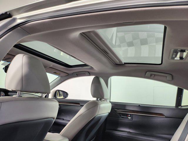 used 2018 Lexus ES 350 car, priced at $24,753