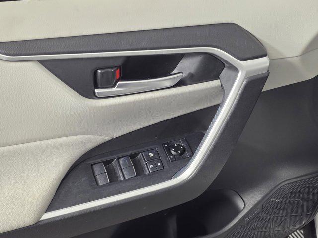 used 2020 Toyota RAV4 car, priced at $21,923