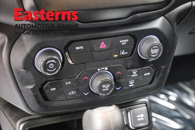 used 2021 Jeep Renegade car, priced at $17,490