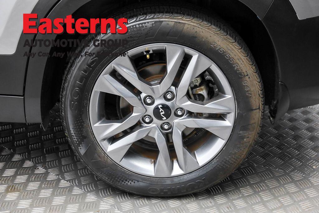 used 2023 Kia Seltos car, priced at $18,950