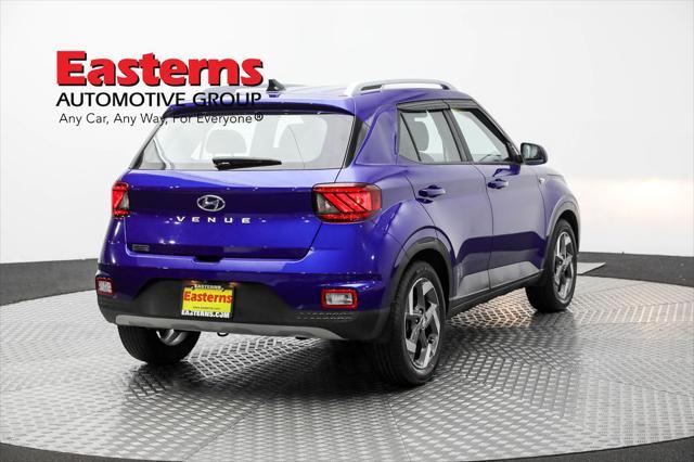 used 2022 Hyundai Venue car, priced at $17,950