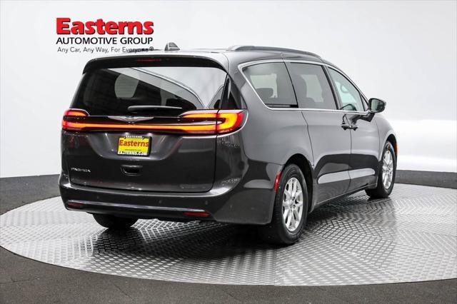 used 2022 Chrysler Pacifica car, priced at $23,190