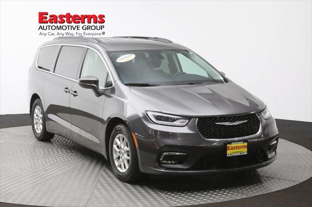 used 2022 Chrysler Pacifica car, priced at $23,190