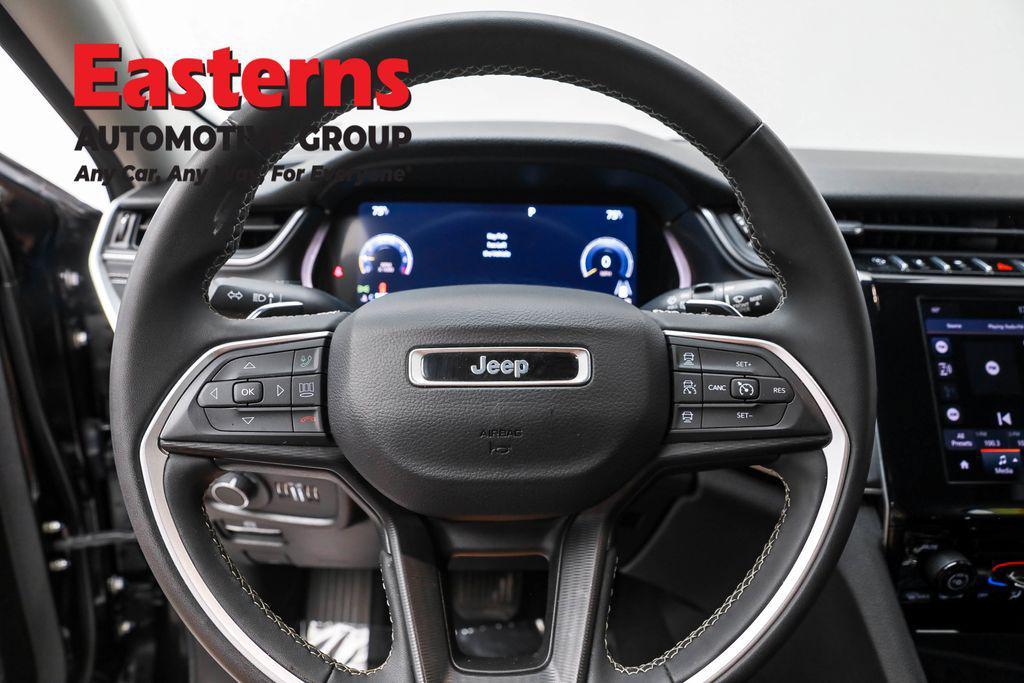 used 2023 Jeep Grand Cherokee car, priced at $25,950