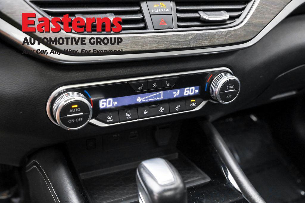 used 2023 Nissan Altima car, priced at $20,950