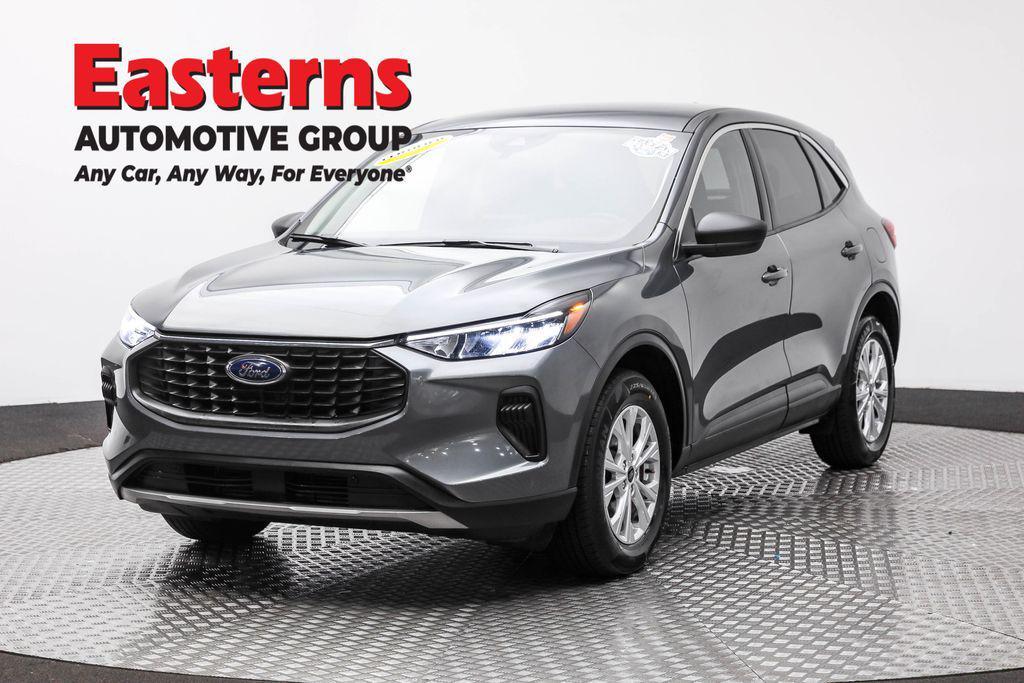 used 2023 Ford Escape car, priced at $19,950