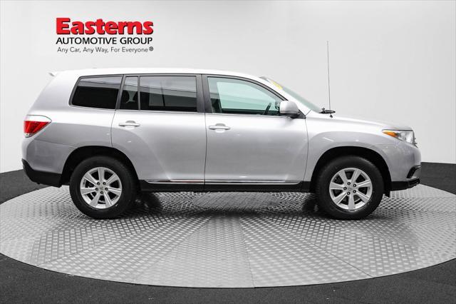 used 2012 Toyota Highlander car, priced at $16,950