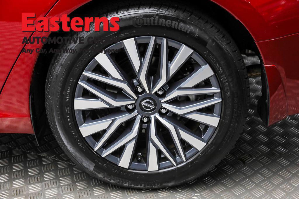 used 2023 Nissan Altima car, priced at $22,950