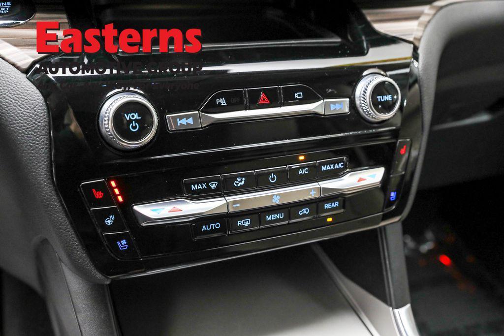 used 2023 Ford Explorer car, priced at $25,950