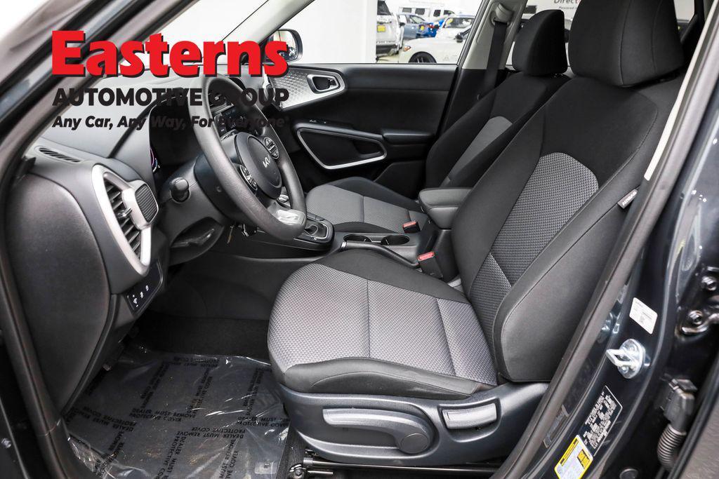 used 2024 Kia Soul car, priced at $17,490