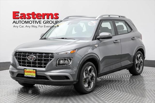 used 2021 Hyundai Venue car, priced at $17,490