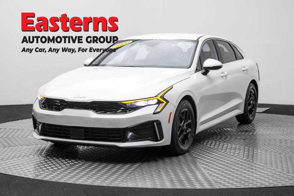 used 2025 Kia K5 car, priced at $23,275