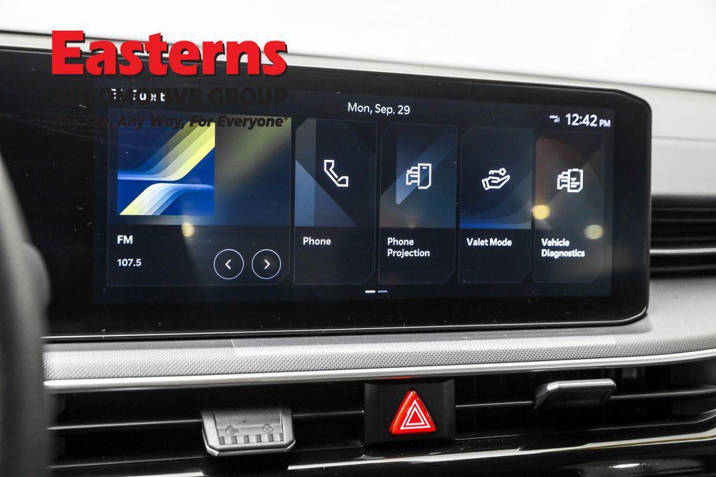 used 2025 Kia K5 car, priced at $23,275