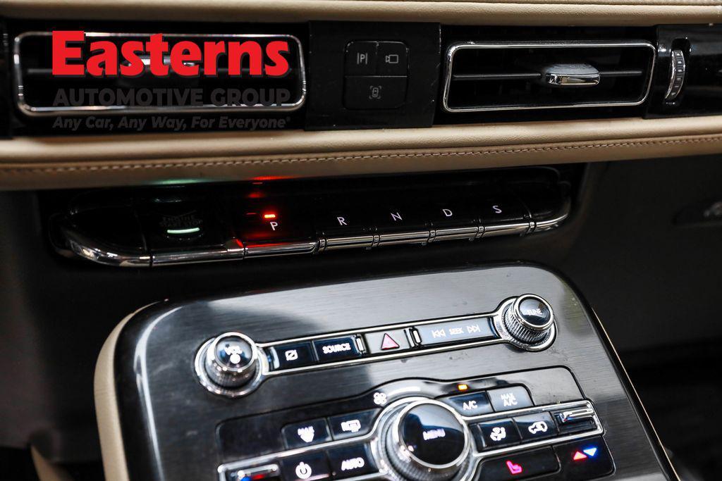 used 2022 Lincoln Nautilus car, priced at $27,890