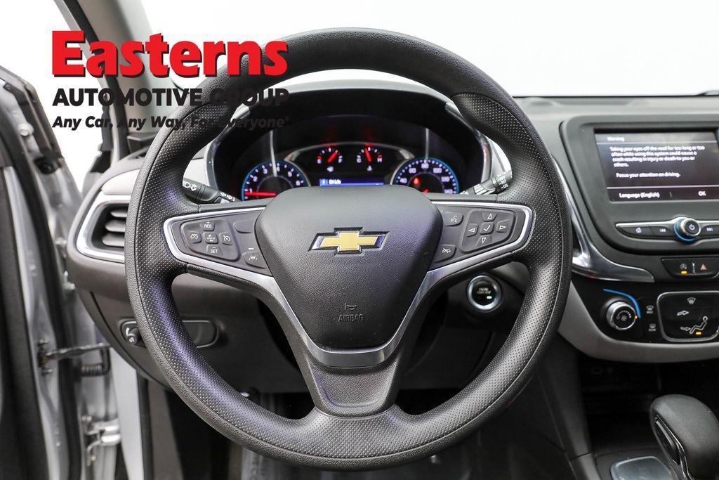 used 2022 Chevrolet Equinox car, priced at $19,490