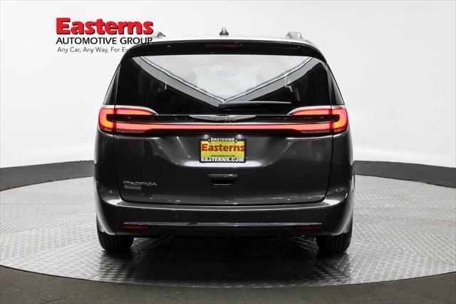 used 2022 Chrysler Pacifica car, priced at $23,325