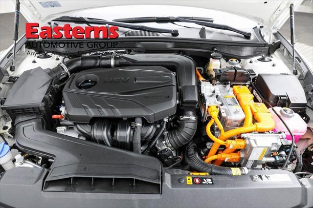 used 2022 Hyundai Sonata Hybrid car, priced at $21,950