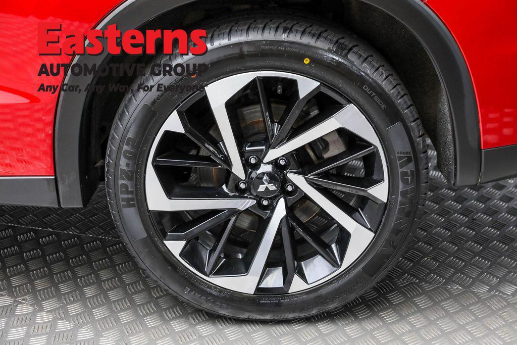 used 2024 Mitsubishi Outlander car, priced at $24,950