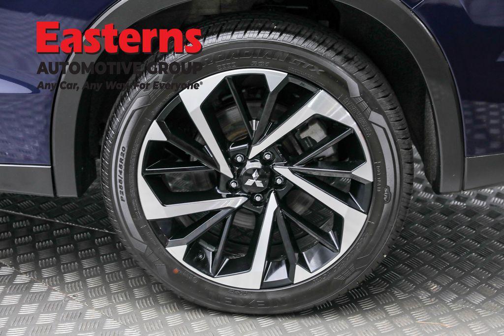 used 2023 Mitsubishi Outlander PHEV car, priced at $28,490