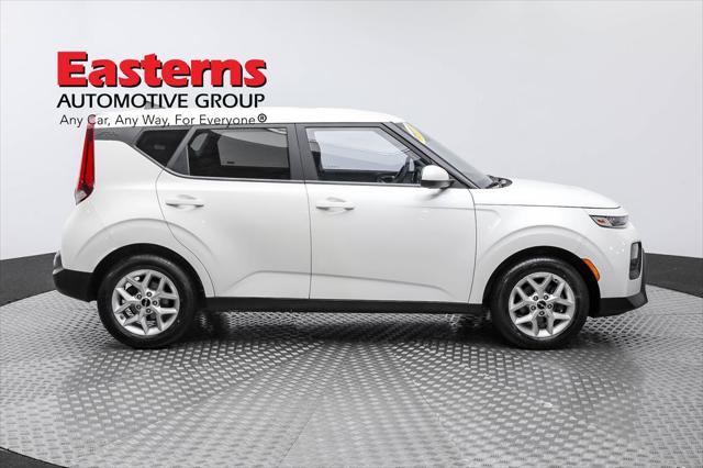 used 2022 Kia Soul car, priced at $16,950