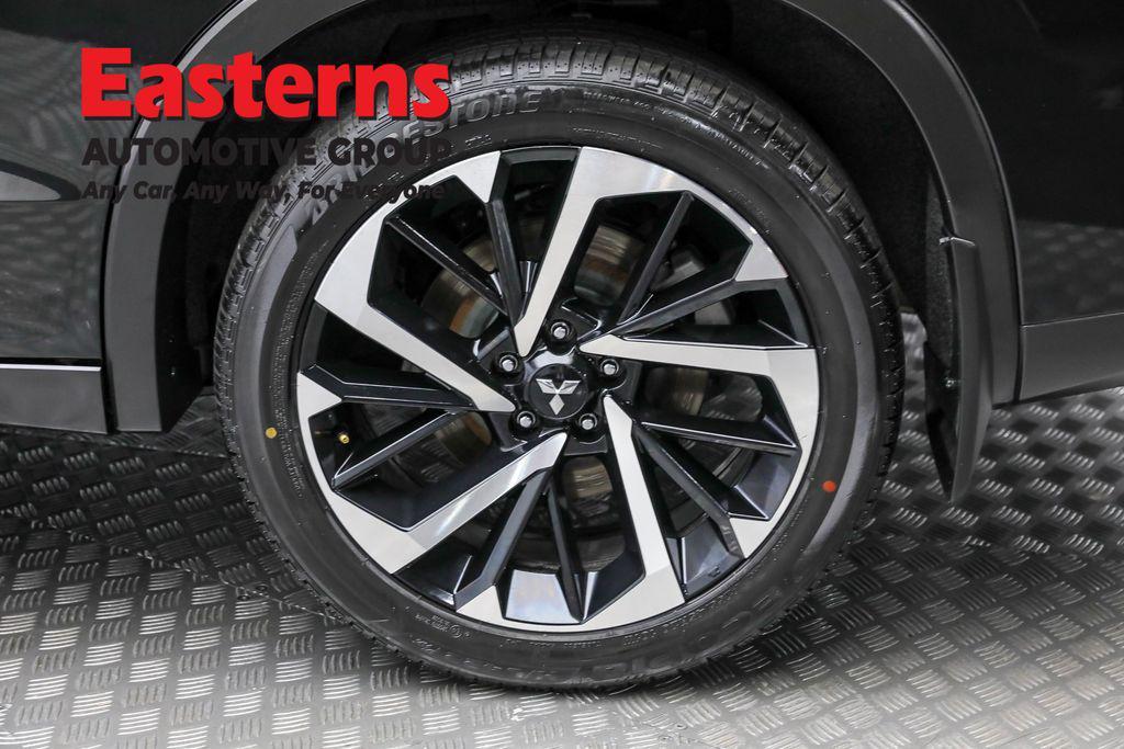 used 2023 Mitsubishi Outlander car, priced at $23,490