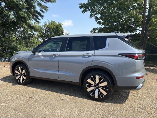 new 2025 Mitsubishi Outlander car, priced at $41,230