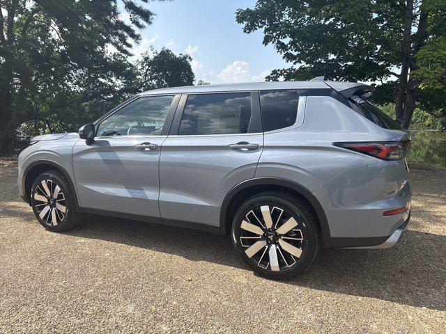 new 2025 Mitsubishi Outlander car, priced at $41,230