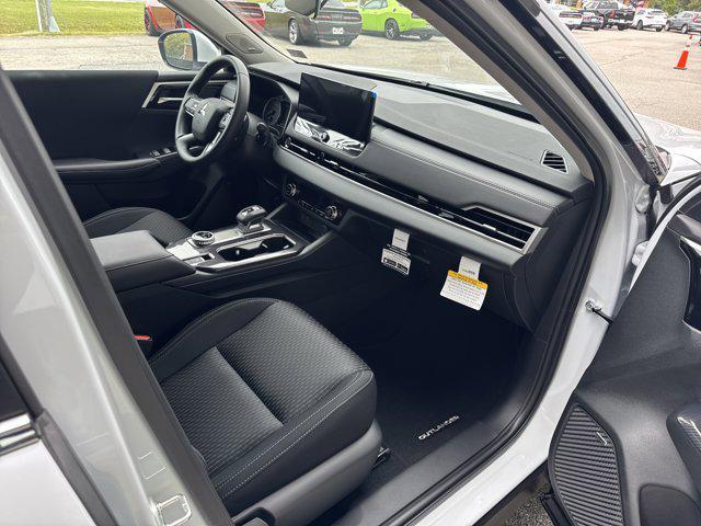 new 2025 Mitsubishi Outlander car, priced at $34,970