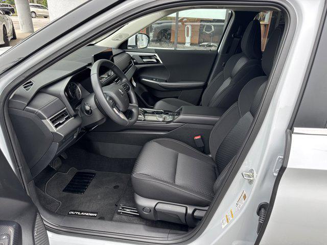 new 2025 Mitsubishi Outlander car, priced at $34,970